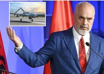 E thotë Rama: Dronët nga Turqia gati dhe të armatosur, për çdo cenim sigurie jemi gati për luftë