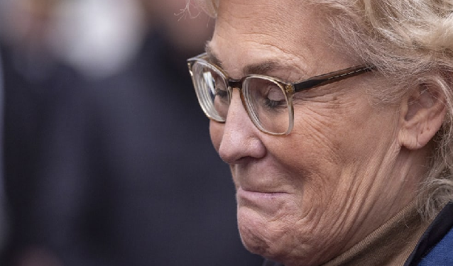 Në shënjestër të kritikave, jep dorëheqjen ministrja e Mbrojtjes në Gjermani