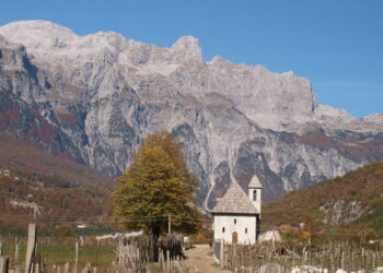 ‘Le Monde’ reportazh Alpeve Shqiptare: Parajsë e gjelbër për apinistët që kërkojnë shtigje të pa prekura