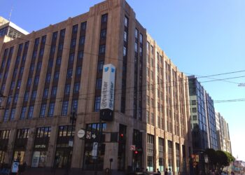 Twitter ofron reklama falas pasi kërkon të tërheqë markat në platformën e tij