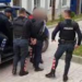 U konfliktua me policinë për gjobën e të vëllait, arrestohet 33-vjeçari në Mallakastër