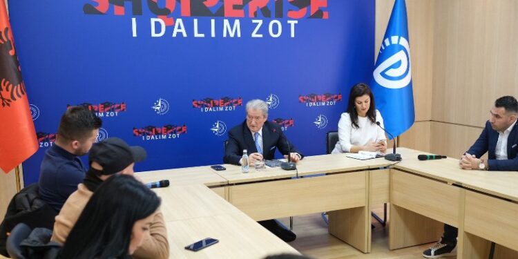 Skandali McGonigal-Rama, Berisha: Basha ka rastin të tregojë burimin e parave ruse, detyrim ligjor