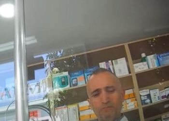 SKANDAL! Ngacmoi seksualisht klienten dhe tregtonte barna kontrabandë, arrestohet farmacisti