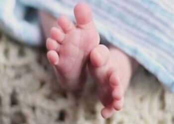 Tronditet Kosova! Babai gjen foshnjen e pajetë, cilësohet vdekje e dyshimtë