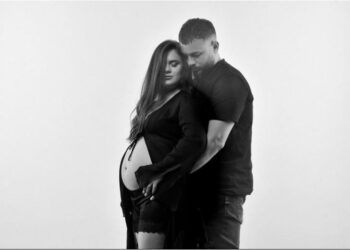 Bëhet baba për herë të parë, këngëtari zbulon emrin e bebit me dedikimin e veçantë