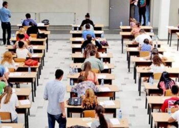 Ministria Arsimit publikon datat e provimeve të Maturës