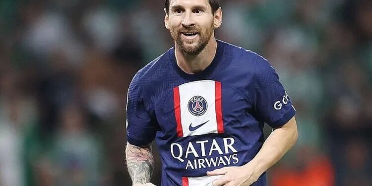 Messi kërkon aventurë të re? Argjentinasi i dyzuar për rinovimin me PSG