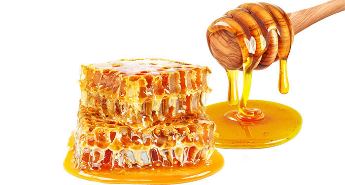 Mrekullitë e panjohura të mjaltit të papërpunuar