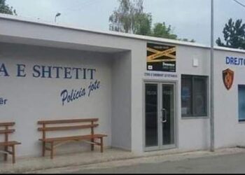 Kaluan ilegalisht emigrantët siranë në kufi, arrest me burg 2 të rinjve në Dibër