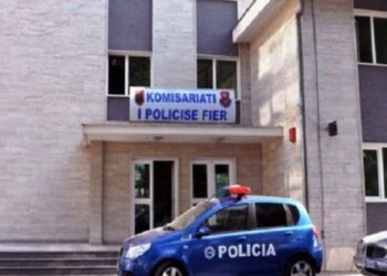 25 doza kokaine gati për shitje, bie në prangat e policisë i riu në Fier