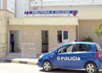 Automatik dhe municione në banesë, arrestohet në flagrancë 65- vjeçari në Vlorë