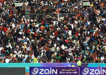 Trazira jashtë stadiumit në Irak, turma e tifozëve plagos dhe merr jetë njerëzish