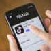BE e ashpër ndaj Tik Tok-ut, thyen rregullat e privatësisë së të dhënave