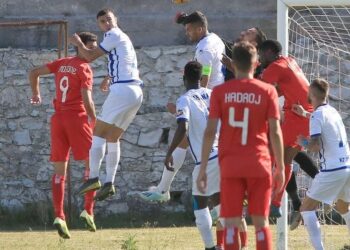 Formacionet zyrtare/ Tirana gati për fitore ndaj Bylisit, Balaj në stol përballë Laçit