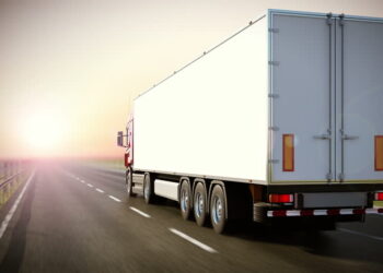 10 shoferë kamionësh nga Egjipti do vijnë të punojnë në Shqipëri; Operatorët nga marsi do rrisin edhe tarifat