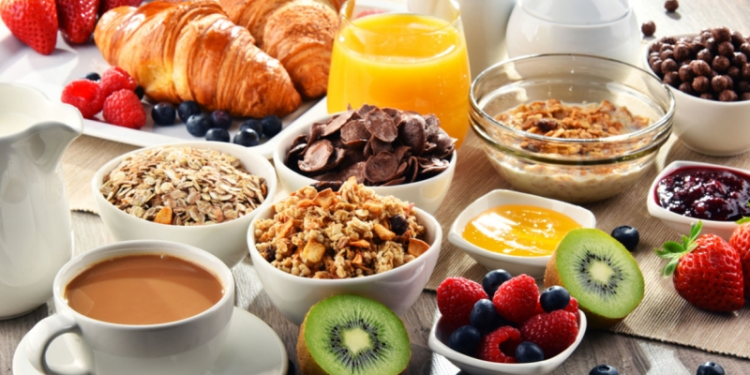 Këshilla, këto janë 10 ushqimet ideale për mëngjes të shëndetshëm dhe jetëgjatësi