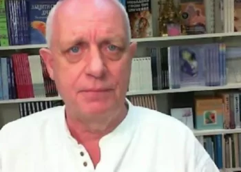 Nostradamusi i ri trondit me deklaratën: Lufta e Tretë Botërore do të ndodh në 2023