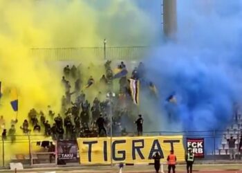 Përsëritet dhuna e tensioni në futbollin shqiptar, pogradecarët sulmojnë arbitrin