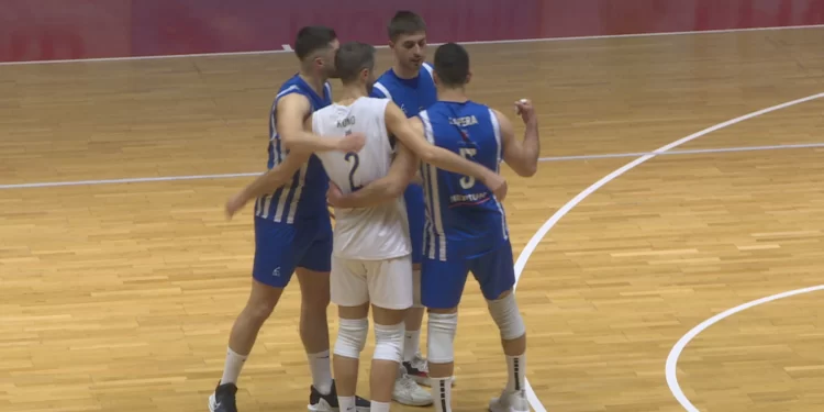 Tirana triumfon ndaj Partizanit dhe hedh një hap drejt finales së volejbollit