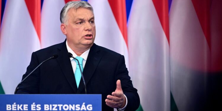 Kryeministri hungarez habit me deklaratën: Evropa është indirekt e përfshirë në luftë me Rusinë
