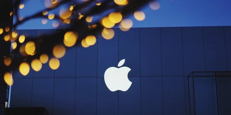 Apple tejkalon 2 miliardë pajisje aktive