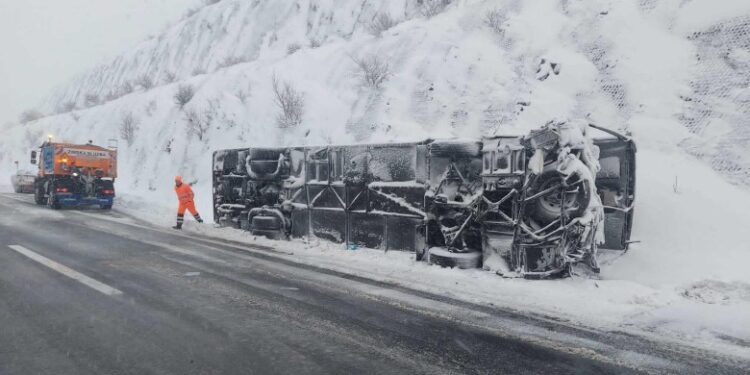 Autobusi me targa shqiptare aksidentohet në Kroaci, 1 i vdekur dhe 7 të plagosur