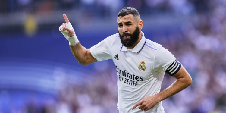 Benzema bën “valixhet” gati për të lënë ‘shtëpinë’ e Realit, klubi arab e josh me shifrat maramendëse