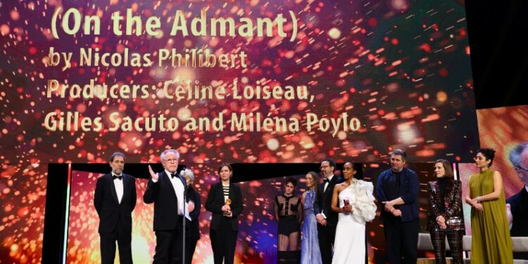 Festivali i filmit në Berlin, dokumentar ‘On the Adamant’ fiton çmimin ‘Ariu i Artë’