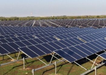 Fotovoltaikët, biznesi i diellit në pritje të etapës së re