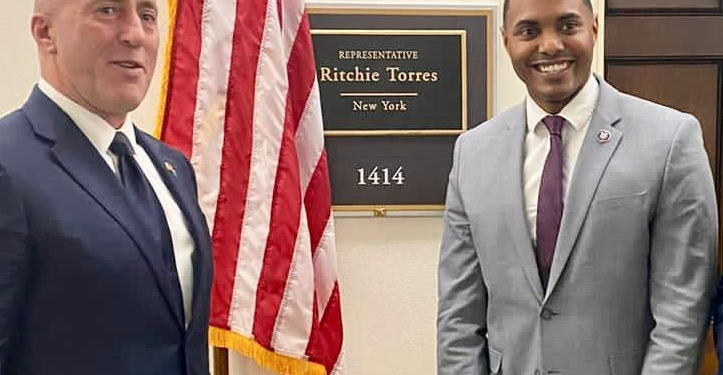 Ramush Haradinaj takim me kongresmenin Torres: Kosova më e fortë përkrah miqve amerikan