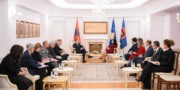 Apelon Osmani: Shqipëria të jetë zëri i Kosovës aty ku s’ka përfaqësim