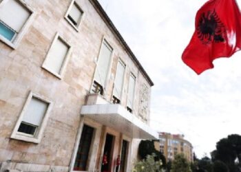 Shqipëria shpall sot ditë zie kombëtare në nderim të viktimave të tërmetit Turqi-Siri