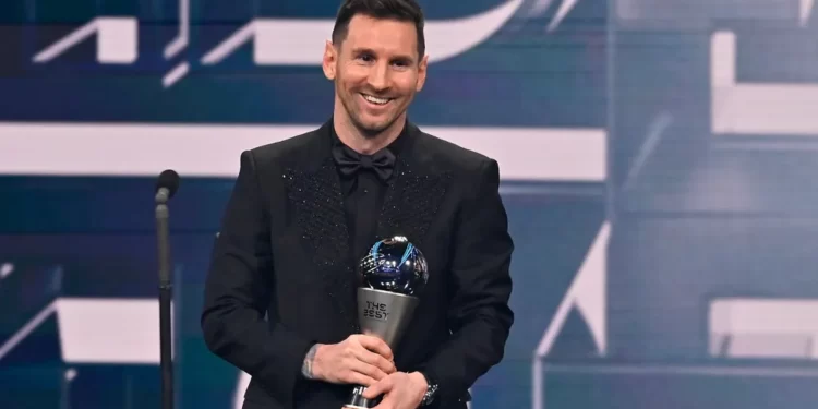 Një tjetër trofe i shton arsenalit, FiFA shpall Lionel Messi-n lojtarin më të mirë për vitin 2022