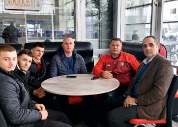 I shpëtuan tërmetit në Turqi, mundësit shqiptar tregojnë heroizëm me ndihmën ndaj personave nën rrënoja