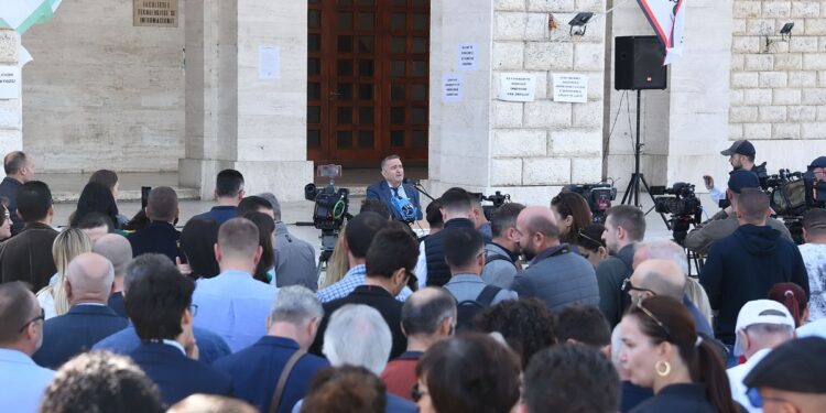 Sindikata pedagogëve paralamëron: Nesër protestë kombëtare
