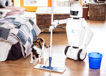 Ekspertët: Deri në 2033, 39% të kohës së shpenzuar për të bërë punët e shtëpisë do t’i kryej roboti