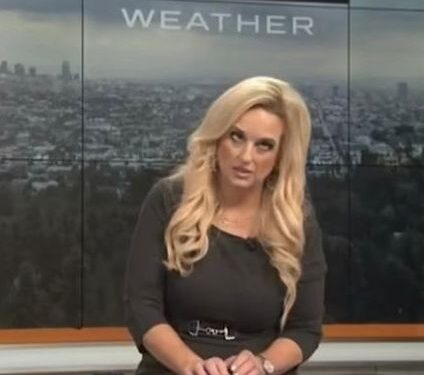Ndodh e pa pritura, meteorologes së CBS Los Angeles i bie të fikët dhe rrëzohet gjatë transmetimit