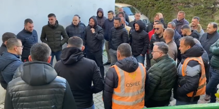 Zbulohet tuneli i kanabisit në Krujë, mes 5 të arrestuarve dhe dy punonjës të OSHEE