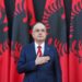 “Unë dhe Shqipëria qëndrojmë përkrah me popullin grek”/ Begaj shpreh ngushëllime familjarëve të viktimave