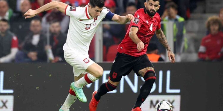 Polonia mund Shqipërinë, Sylvinho i nis humbje me eliminatoret e Europës