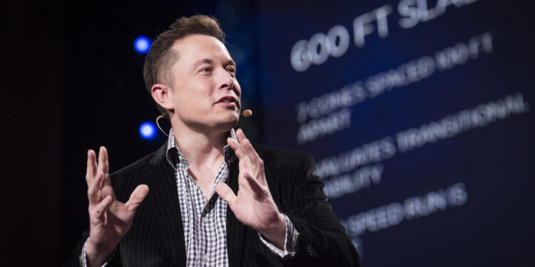 Elon Musk ngre alarm, hap peticion për pezullimin e zhvillimeve të mëtejshme të IA