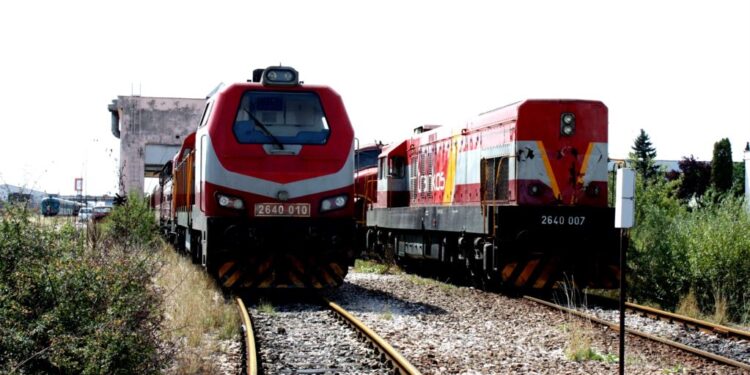 Sindikata e hekurudhave në Greqi, paralajmëron tjetër grevë pas aksidentit tragjik