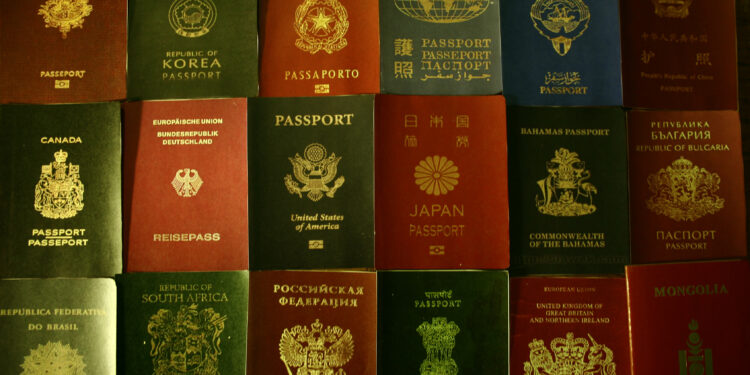 Passport Index – Serbia pasaporta më e fuqishme në rajon. Ja renditja e Shqipërisë dhe Kosovës