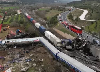 Rritet bilanci në Greqi, 40 viktima, mbi 80 të plagosur mes tyre një 19-vjeçare shqiptare