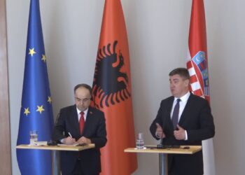 Presidenti kroat, “Duam Shqipërinë ta bëjmë pjesë të Evropës”