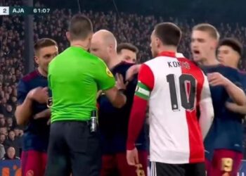 Plas skandali në derbin Ajax-Feyenoord, Tadiç tallet me argjërimin e mesfushorit turk (Video)