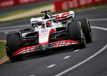 U përplas me barrierat gjatë garës, flet Kevin Magnussen: ” As nuk e ndjeva “