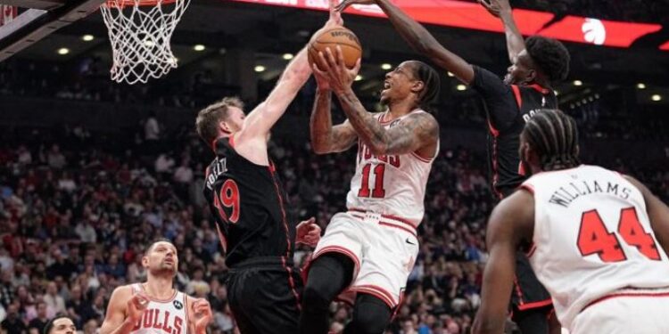 Ndodh ‘ magjia ‘ në NBA, Chicago mposht Toronton