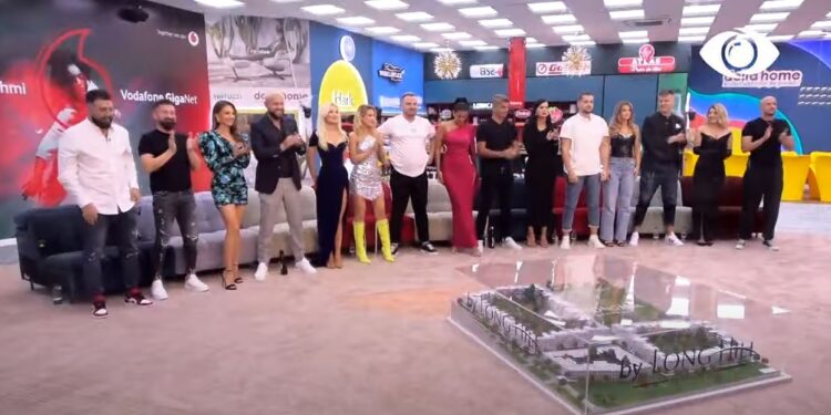 Çfarë ndodhi në spektaklin e së martës? Nga eleminimi i Fotinisë deri tek krisja e grupit ‘ LEK ‘ , e debatet e ashpra mes Bledit dhe Qetsorit