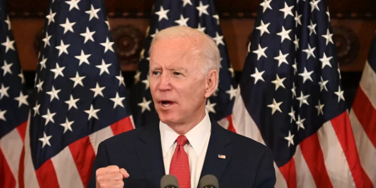 Biden do të rikandidojë në zgjedhjet e vitit 2024, sondazhet tregojnë shifra zhgënjyese